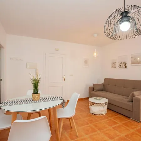 Cristina Iii Apartment