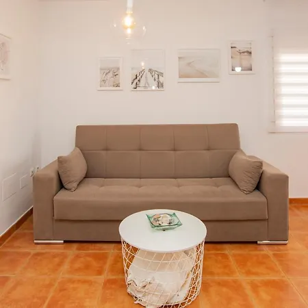 Cristina Iii Apartment